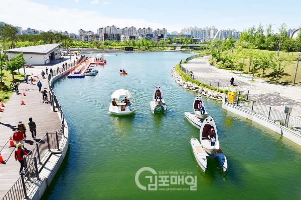 김포한강신도시 수상레저시설이 재개장에 나섰다.(사진=김포시 공원관리과)